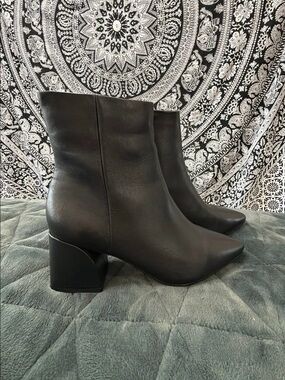 Steve Madden Pointed Toe Block Heel Ankle Boots